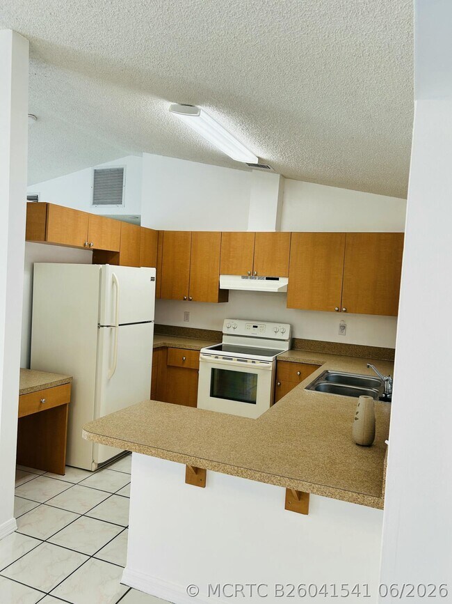 Foto del edificio - 367 SW Donna Terrace