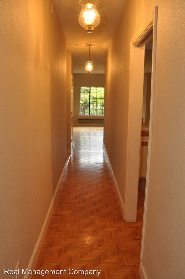 Foto del edificio - 1567 McAllister St