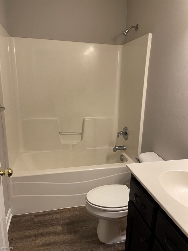 Building Photo - 3 br, 2 bath House - 2532 Boxford Ln