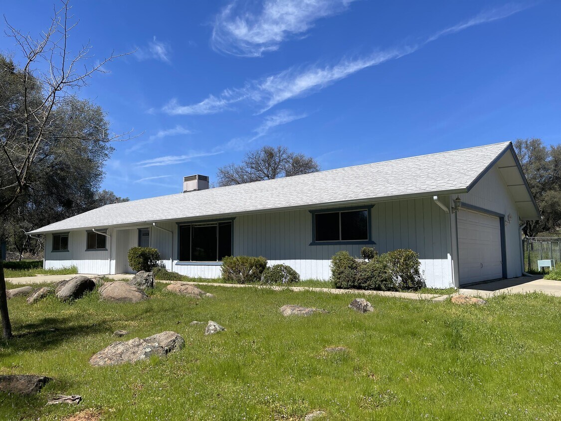 4117 Our Lady Ln, Mariposa, CA 95338 House Rental in Mariposa, CA