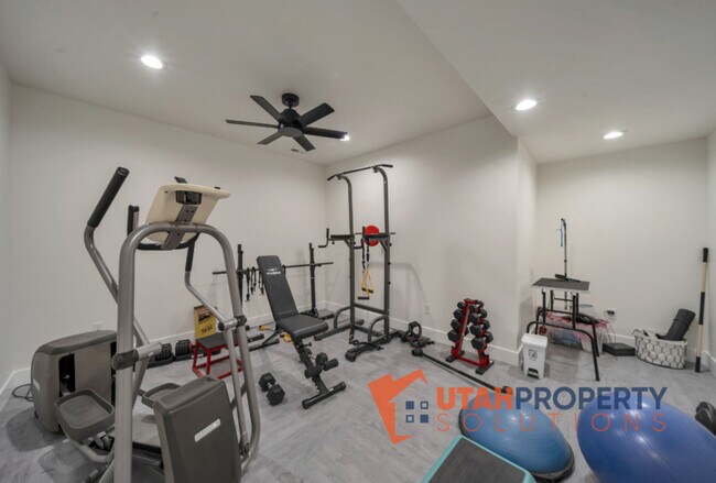 Foto del edificio - 5146 N Ravencrest Ln