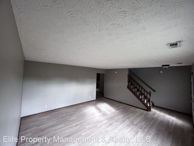 Building Photo - 4 br, 3 bath House - 3160 Stratus Drive