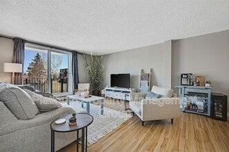 Building Photo - 80-180 Galbraith Dr SW