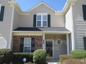 Building Photo - 8852 Cinnabay Dr