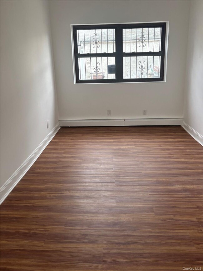 Building Photo - 77-19A Parsons Blvd