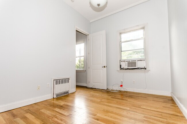 Building Photo - 159 Berry St