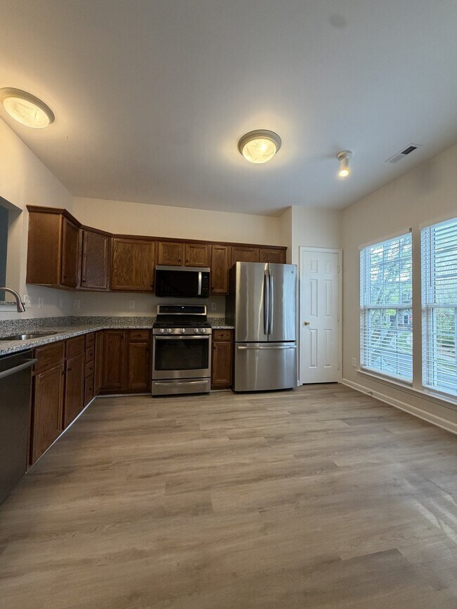 Building Photo - 11539 Destin Ln