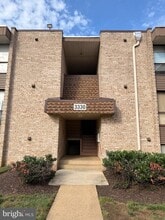 Building Photo - 3330 Huntley Sq Dr