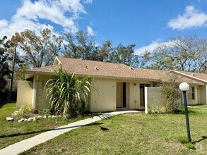 Building Photo - 1531 41st Ave Dr E