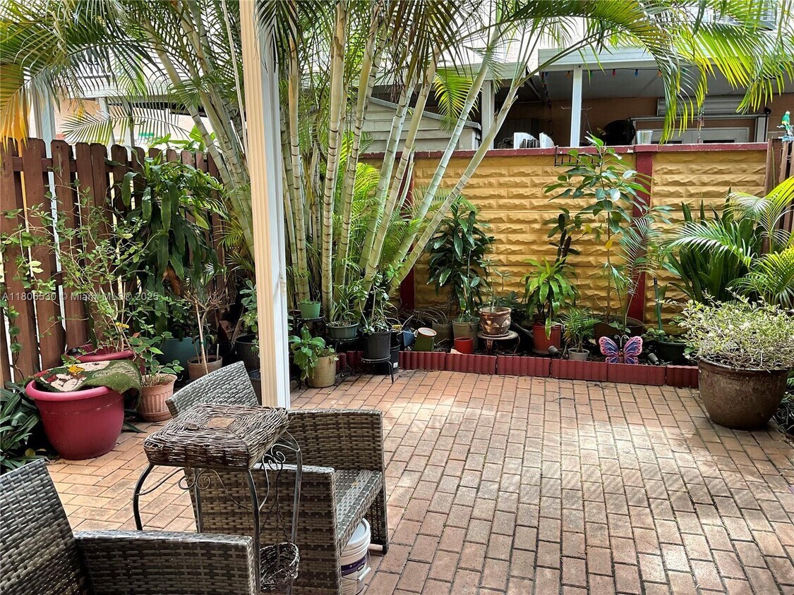 Primary Photo - 7701 W 36th Ave