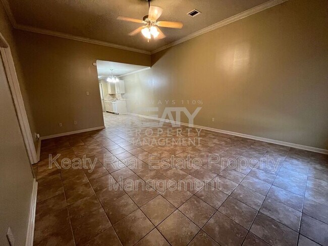 Building Photo - 109-A Country Lane