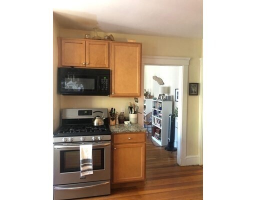 Building Photo - 9 Stedman St