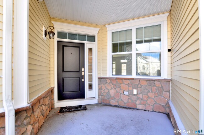 Building Photo - 149 Ridgewood Dr