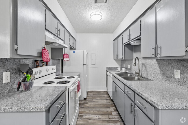 Interior Photo - Hampton Townhomes