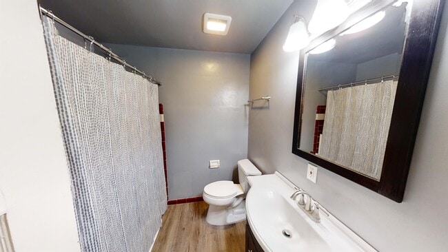 Building Photo - 6126 Dorothy Dr