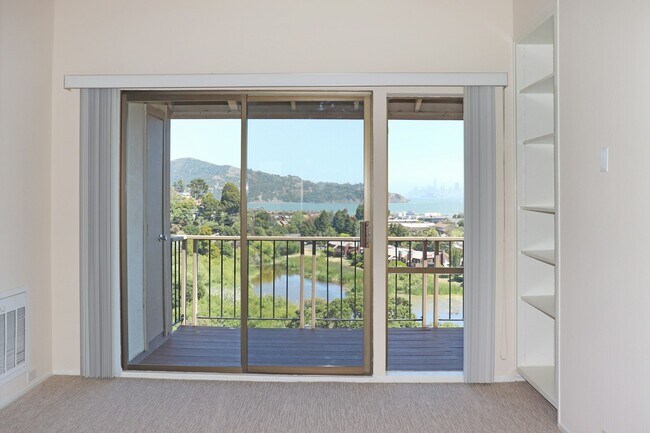 Foto del edificio - 30 Harbor Oak Dr