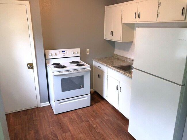 Foto del edificio - 613-613 N Broadway St