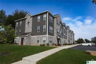 Building Photo - 1210 Eaton Ave