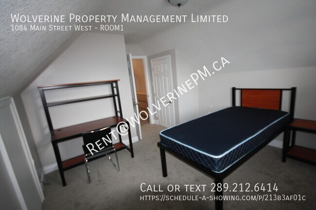 Photo du bâtiment - Main and Upper floors of a home - Private entrance