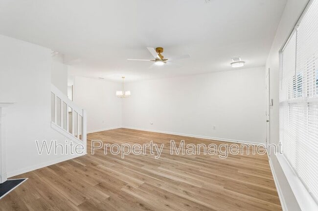 Building Photo - 15554 Asterwind Ct