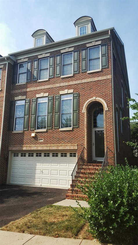Primary Photo - 12459 Peaceful Creek Dr