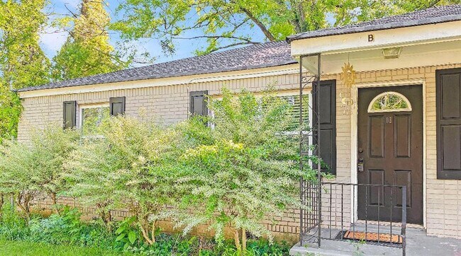 Foto del edificio - 388 Greencove Ln SE