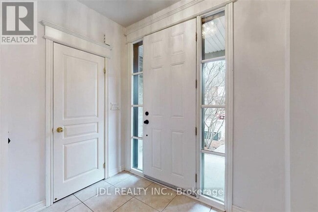 Building Photo - 8 Mill River Dr