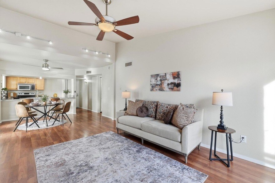 Photo - 3039 N 38th Street Unit 1