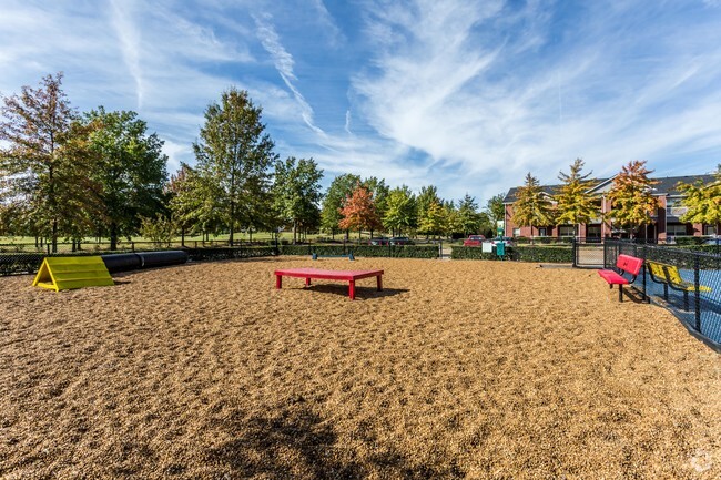 Building Photo - The Park at Forest Hill