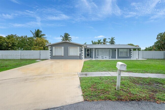 Foto del edificio - 10450 NW 19th St