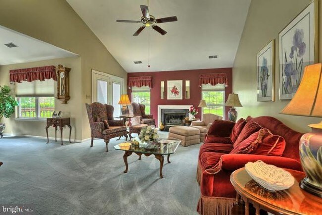 Building Photo - 2 bedroom in Reading PA 19610
