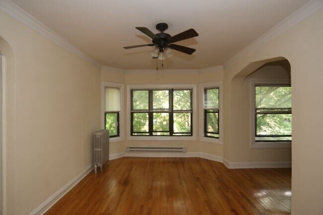 Foto del edificio - 4644 N Paulina St