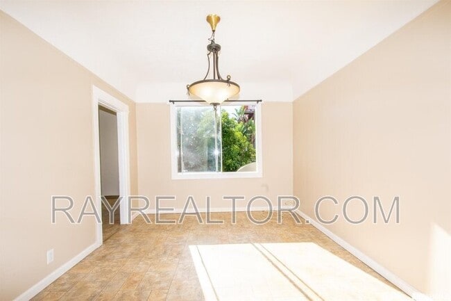 Building Photo - 3175 24th St