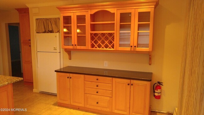 Foto del edificio - 48 Rodhos St