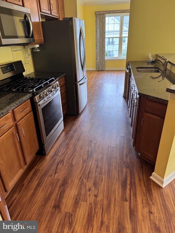 Foto del edificio - 4310 Lydia Hollow Dr