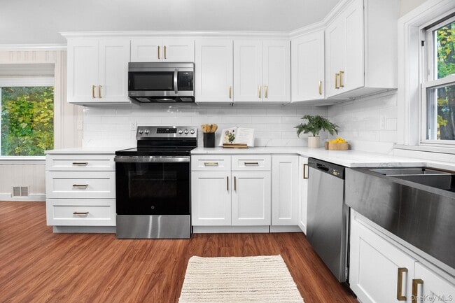 Foto del edificio - 27 Winding Ln