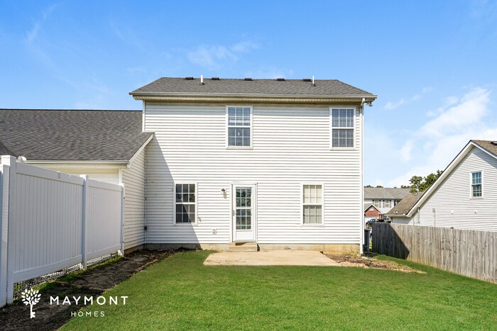 Building Photo - 1009 Stonemark