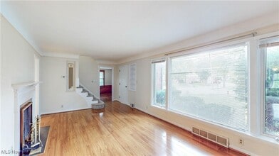 Building Photo - 23613 E Baintree Rd