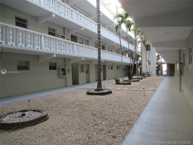 Foto del edificio - 330 SE 2nd St