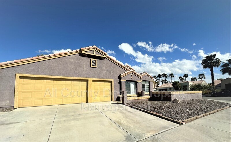 Foto principal - 45210 Desert Sand Ct