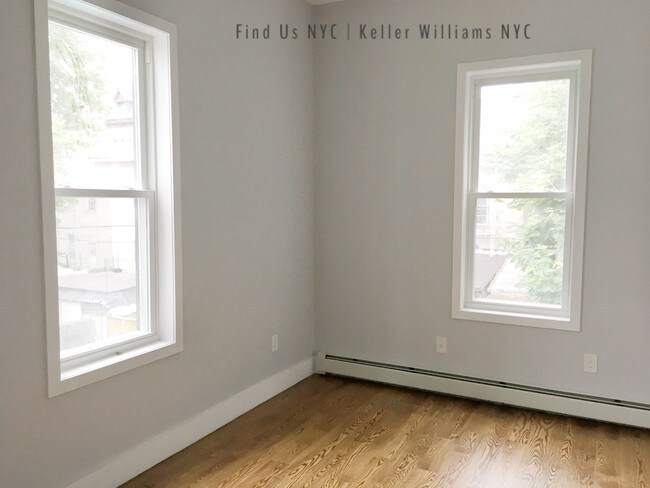 Building Photo - 100 Essex St