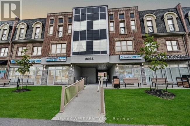 Building Photo - 3865 Major Mackenzie Dr W