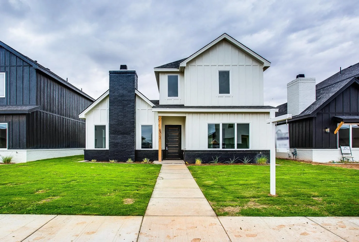 Foto principal - Signature Homes by Clearview presents this...