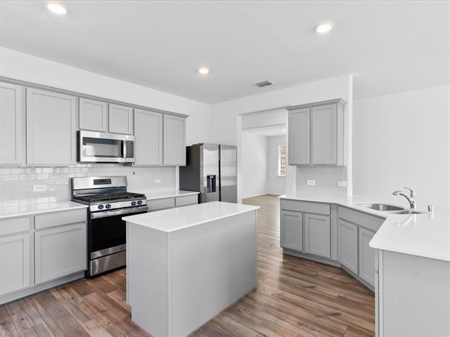 Foto del edificio - 2525 Starwater Dr