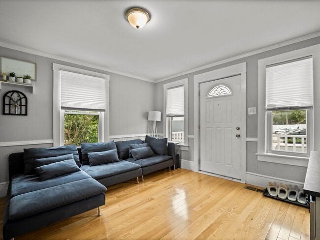 Building Photo - 23 New Ocean St