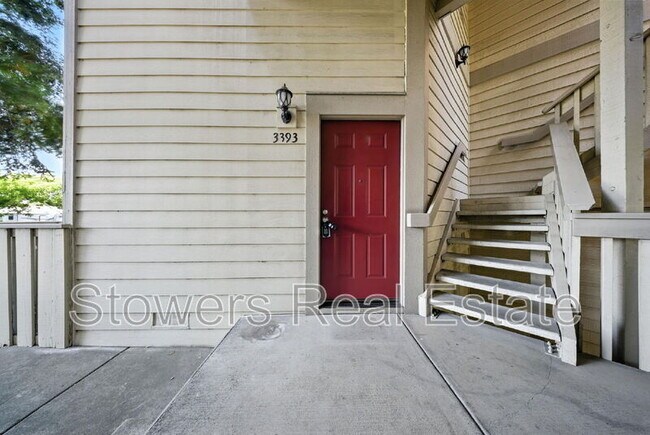Foto del edificio - 3393 Smoketree Commons Dr