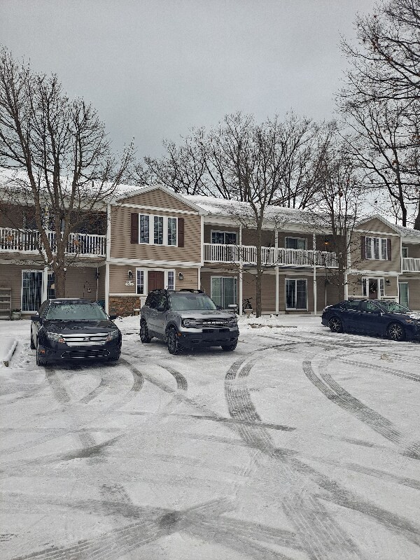 Building Photo - 505 N Washington Ave