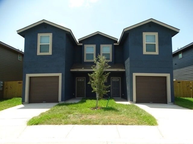 Foto del edificio - 7010 Lakeview Dr.