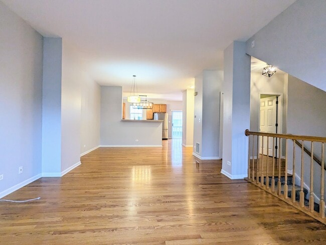 Foto del edificio - 653 N Hidden Prairie Ct