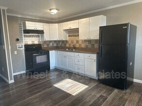Building Photo - 520 E 4400 S